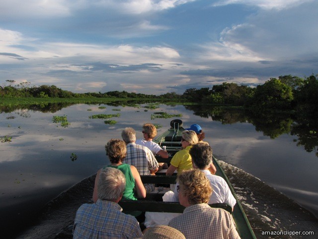 small boat amazon river cruises