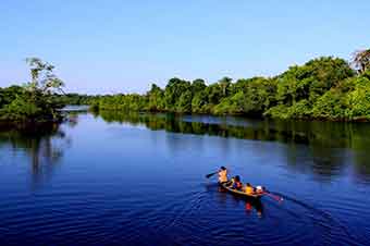 river cruise amazon