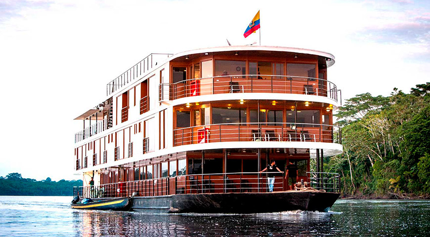 luxury amazon river cruises brazil