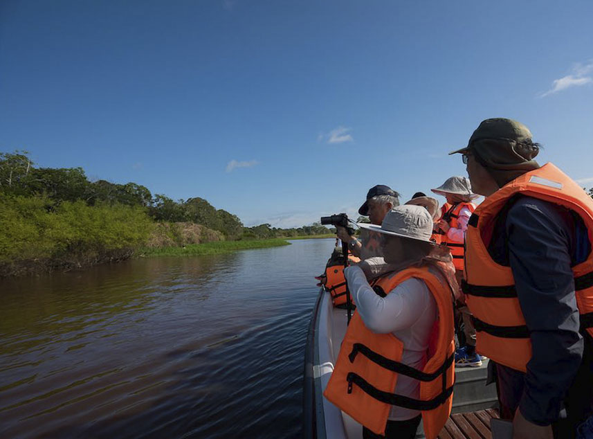 RF Expeditions Amazon Cruise | Boat Trip