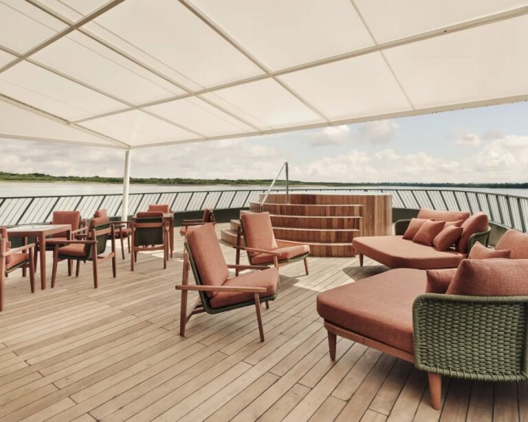 Pure Amazon Cruise Instalations